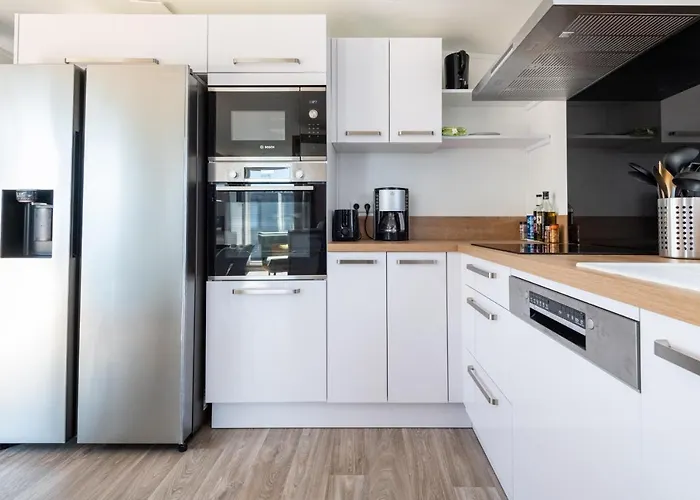 Chalet Pour 6 Dans Avec Piscine *