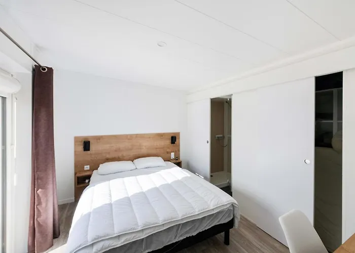 Pour 6 Dans Avec Piscine Chalet