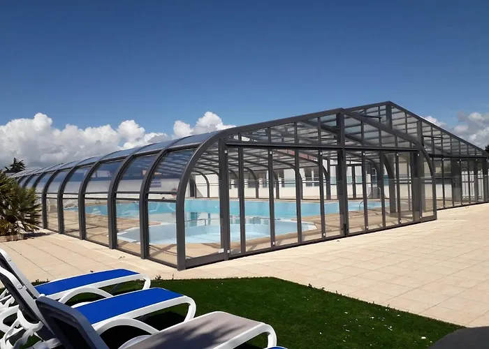 Chalet Pour 6 Dans Avec Piscine